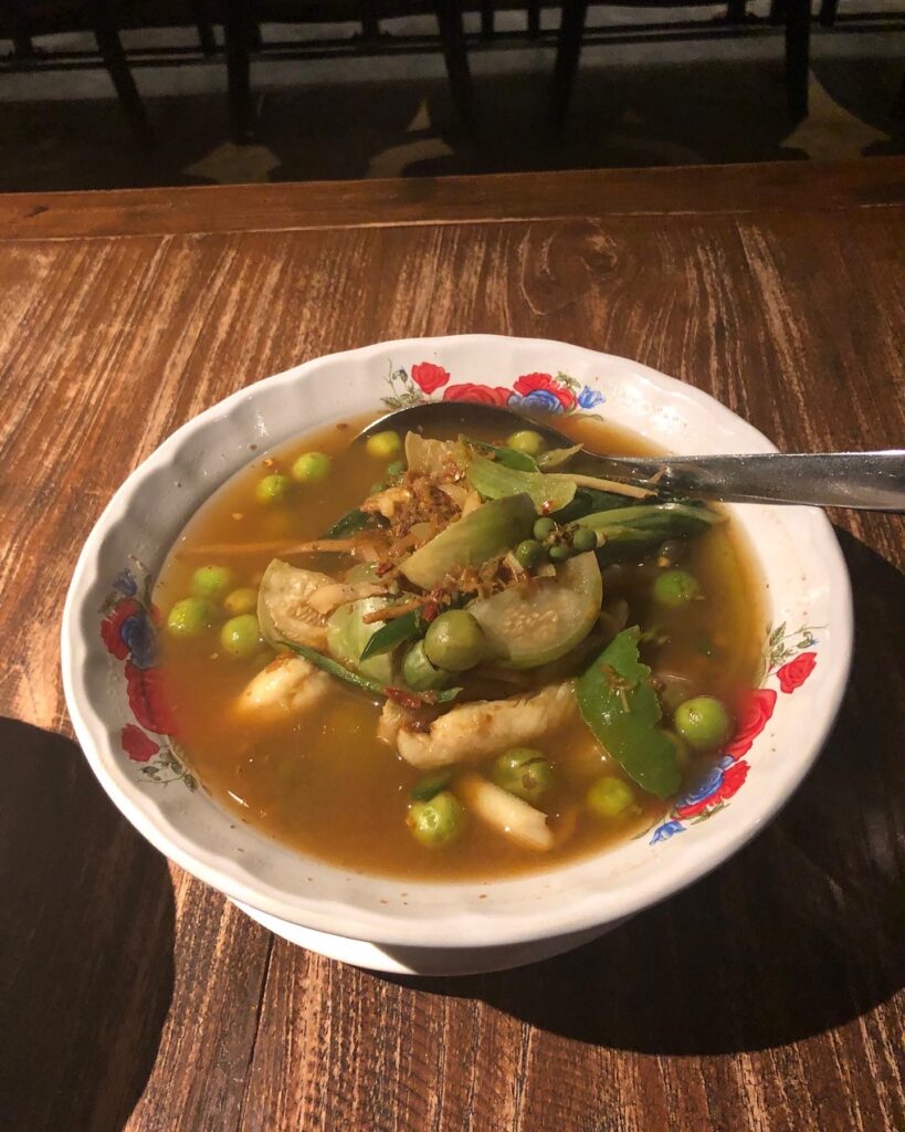 Sri Trat
