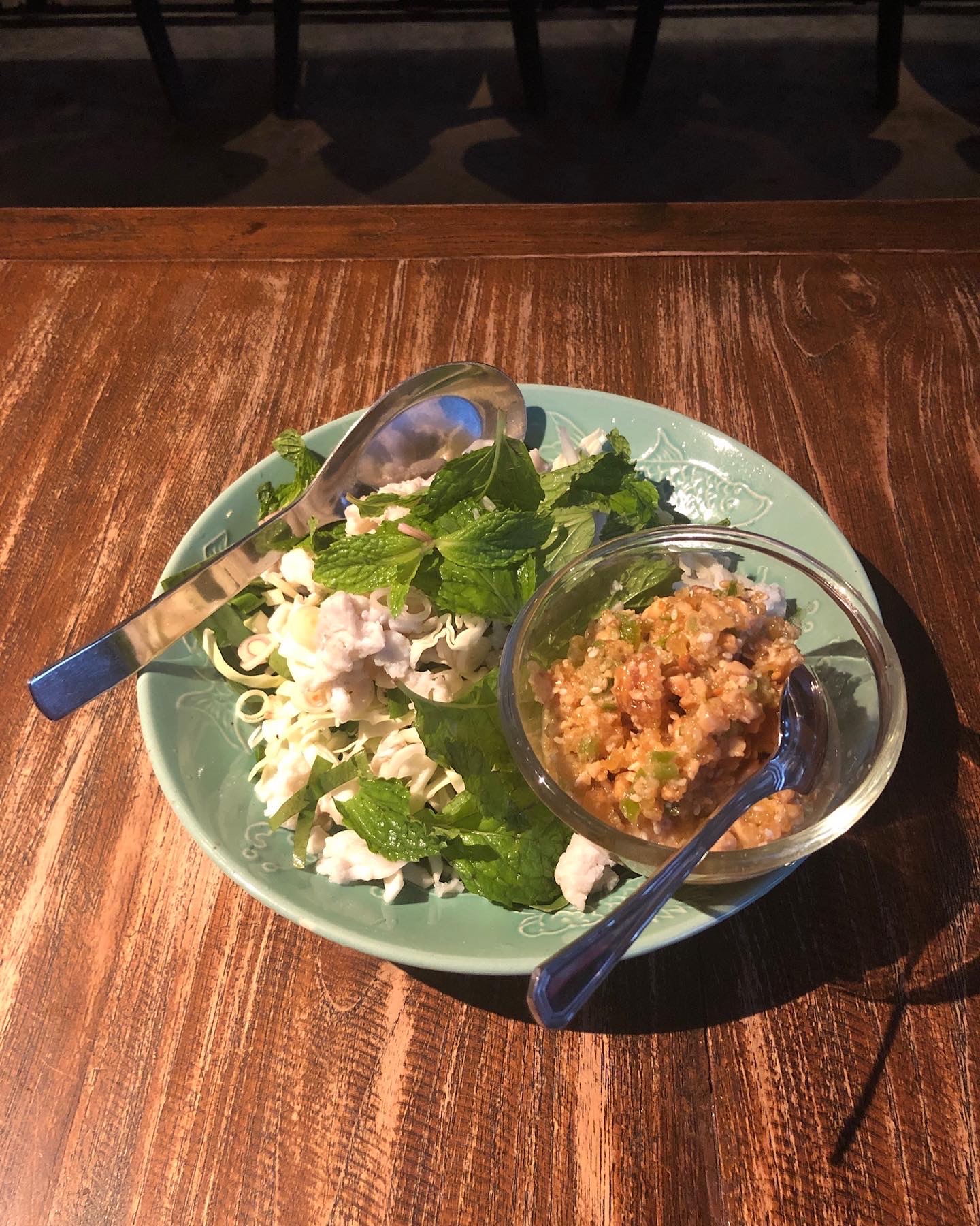 Sri Trat