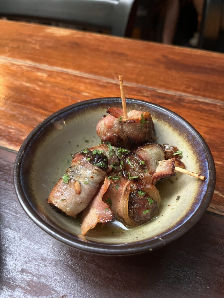 Pinchos Tapas Bar