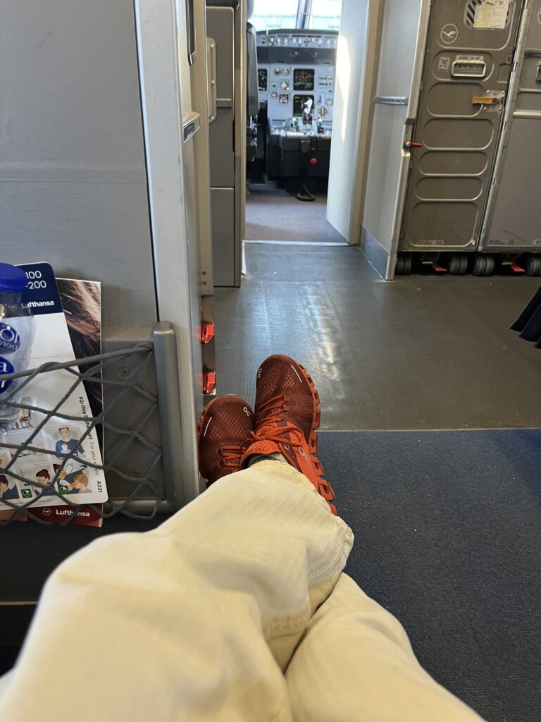 Flight STR - FRA - CDG