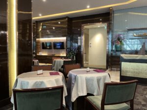 THAI Royal Orchid Lounge (Prestige)
