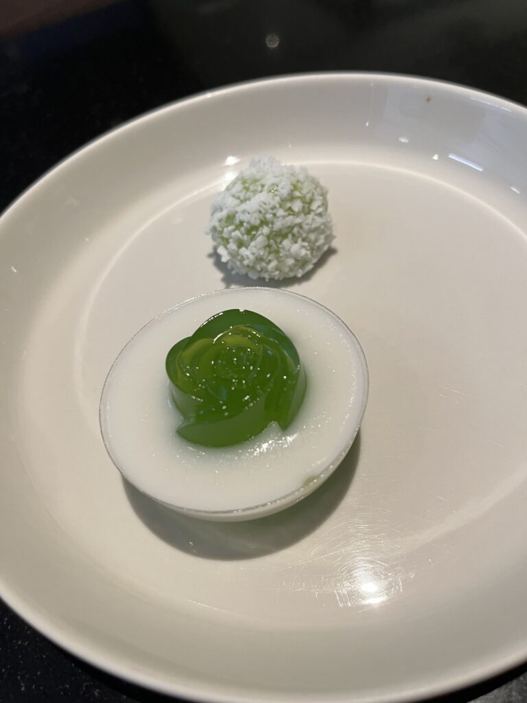 SQ Silverkris Lounge BKK