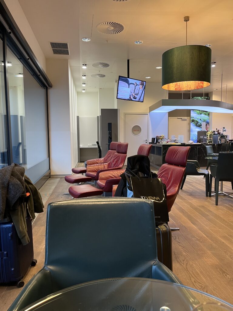 HON Lounge VIE
