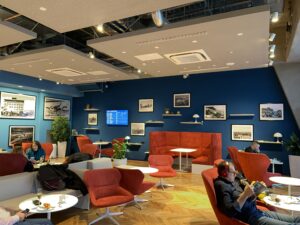 Airport Lounge STR