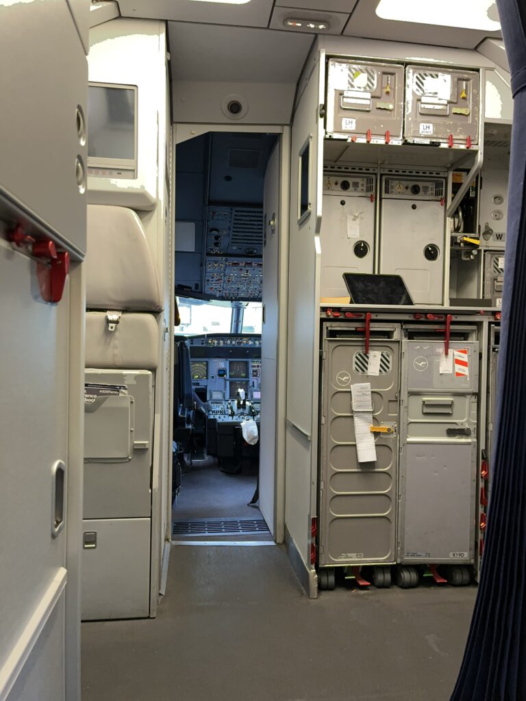 FRA MUC BKK LH BC