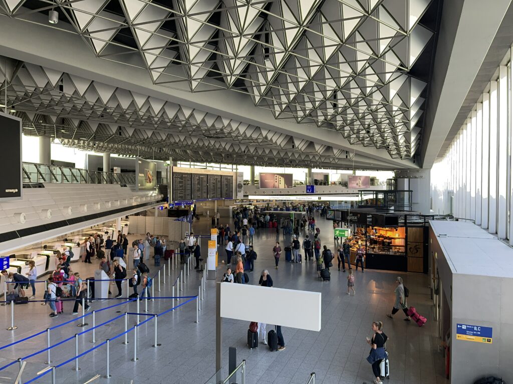 FRA ZRH BKK SWISS BC