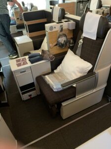 FRA -ZRH – BKK Swiss (LH) in Business Class