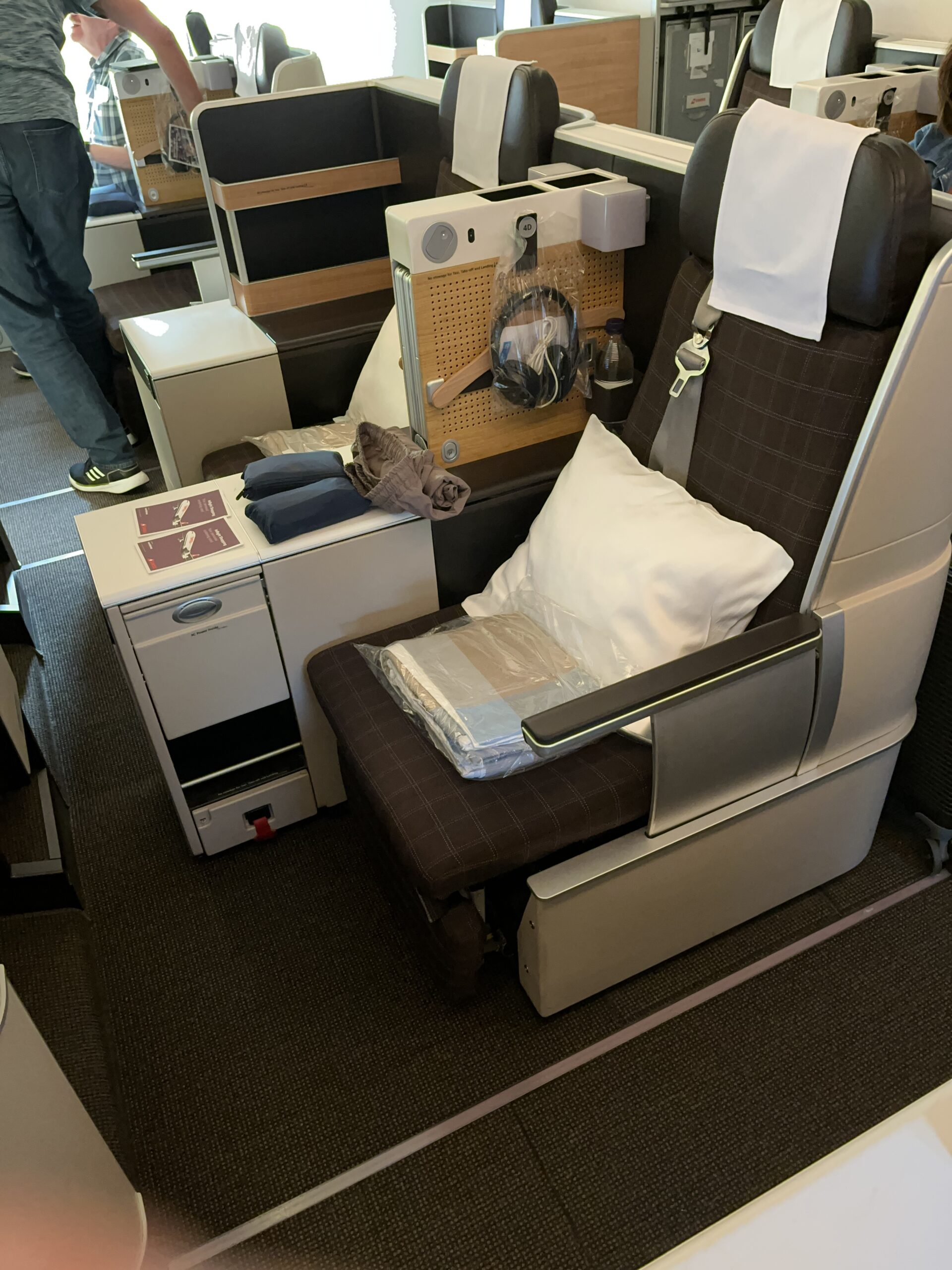 FRA ZRH BKK SWISS BC