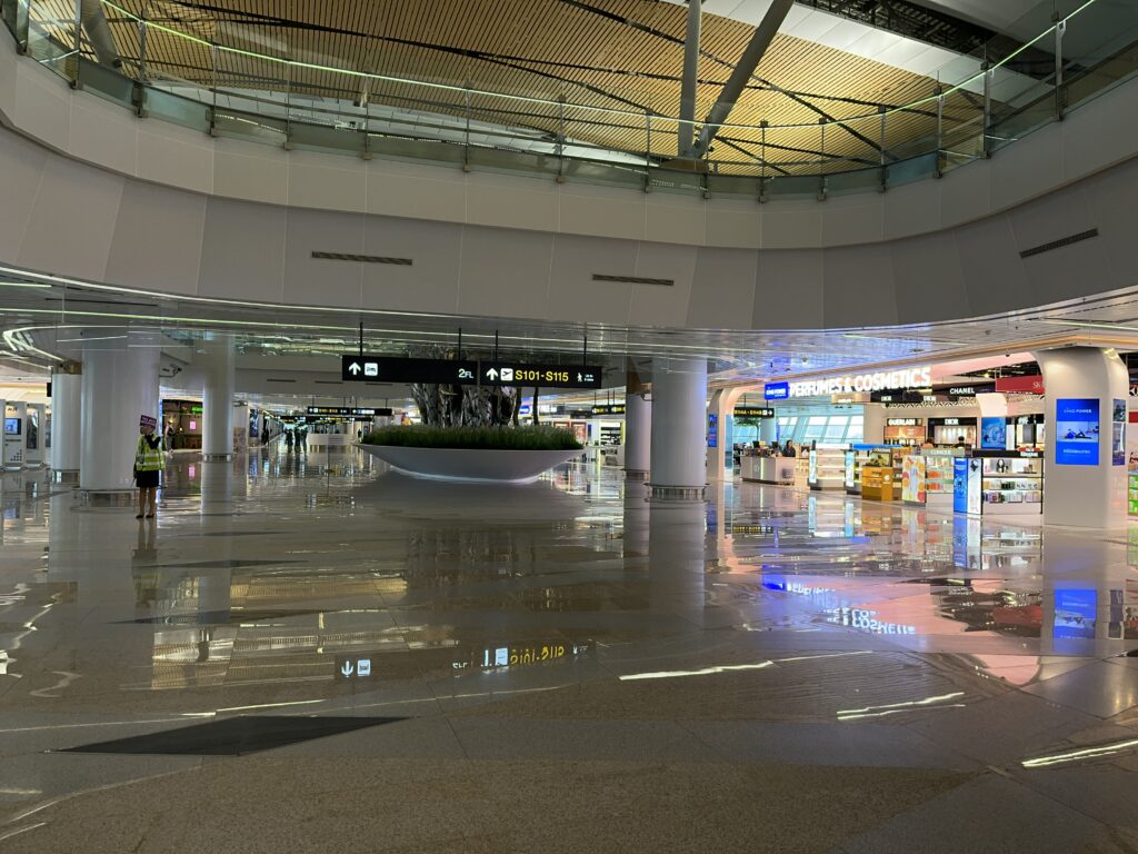BKK FRA Thai Eco